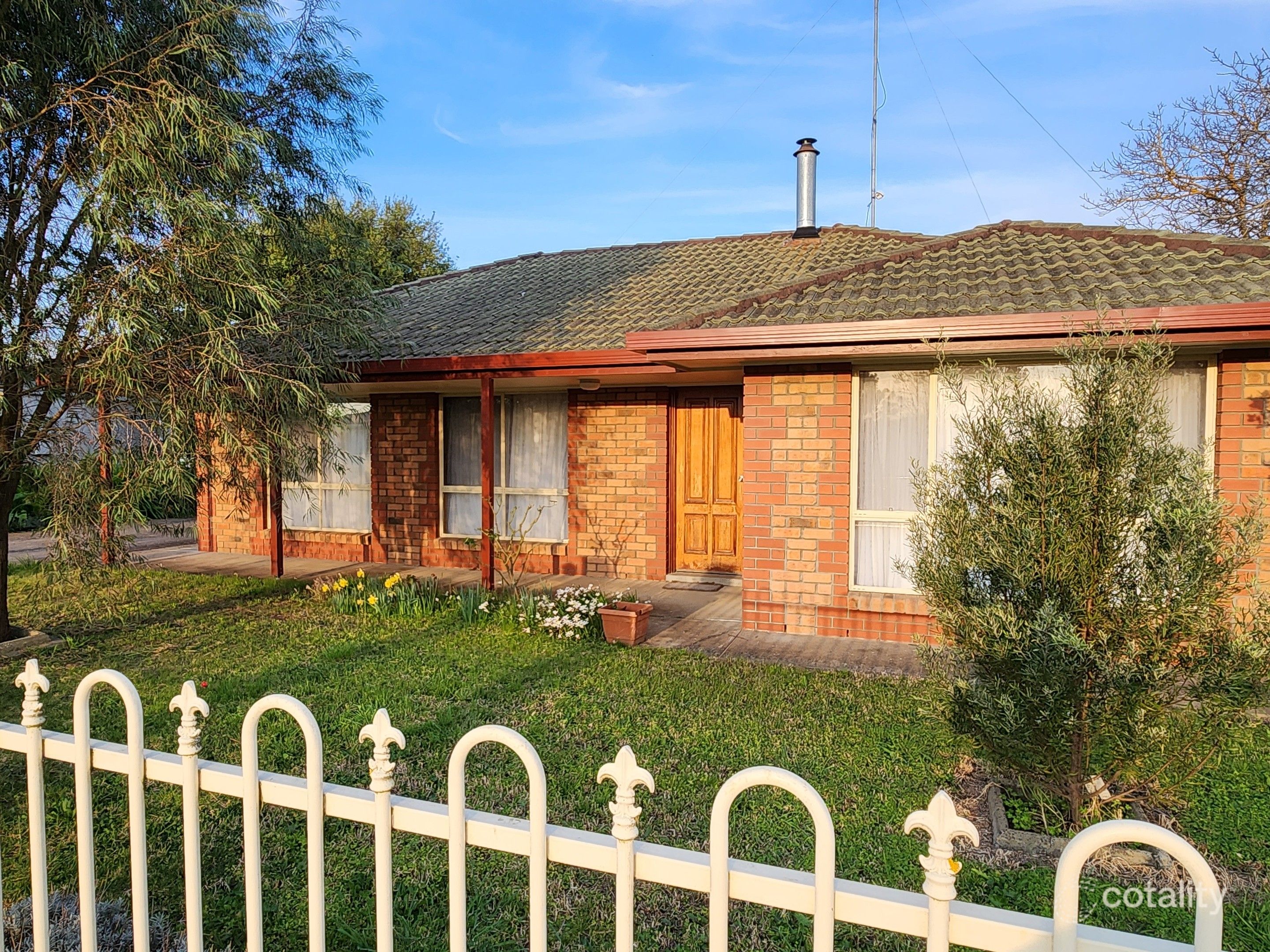 37 Clarke St, Penola, SA 5277