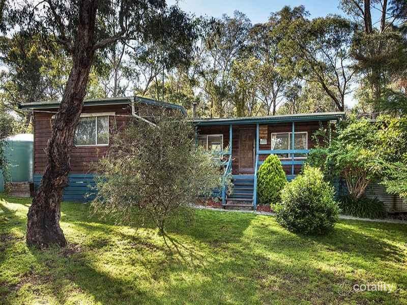 68 Caledonia St, St Andrews, VIC 3761