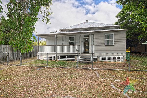 100 Thorn St, Ipswich, QLD 4305