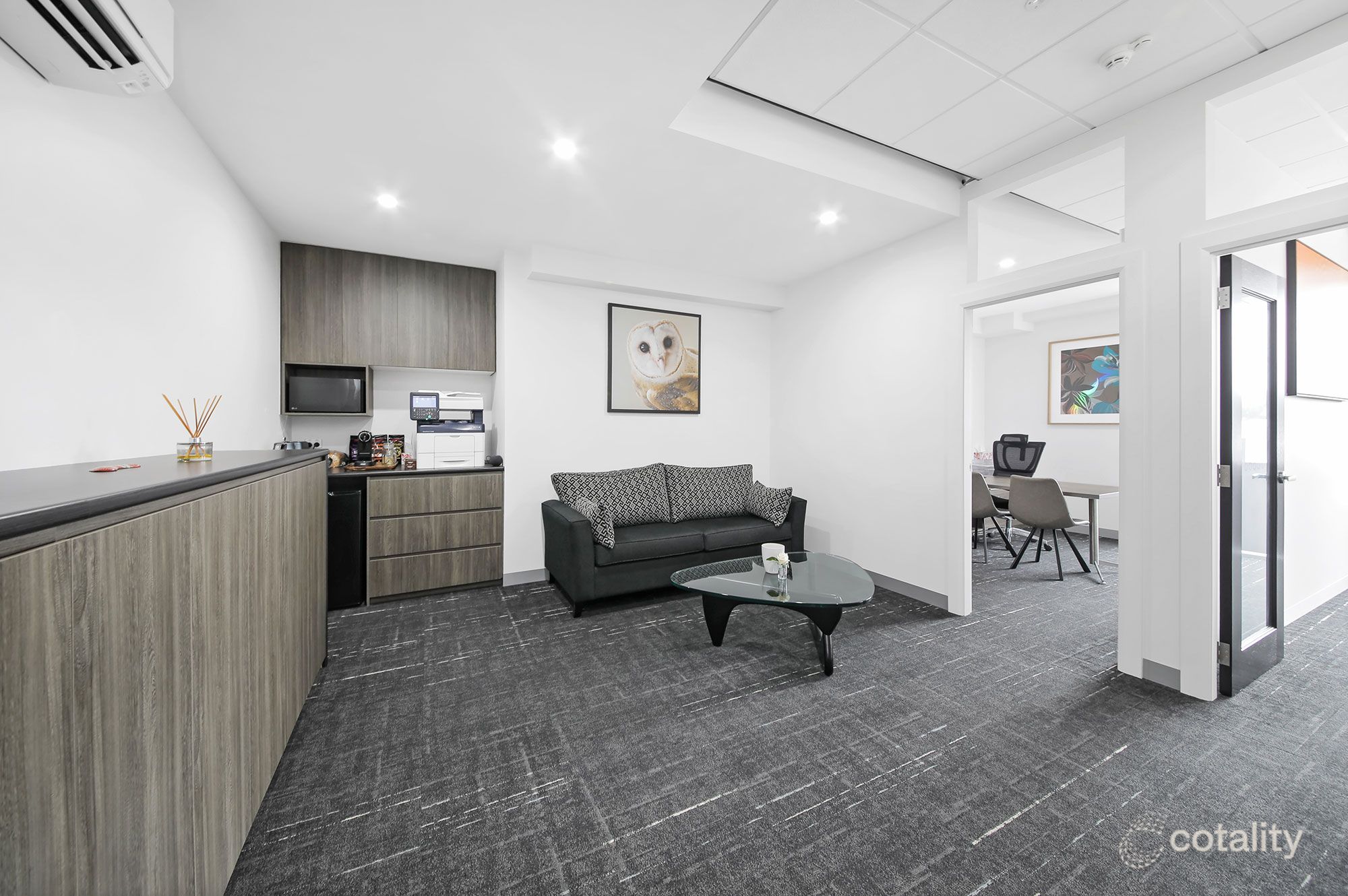 211/16 Wurrook Cct, Caringbah, NSW 2229