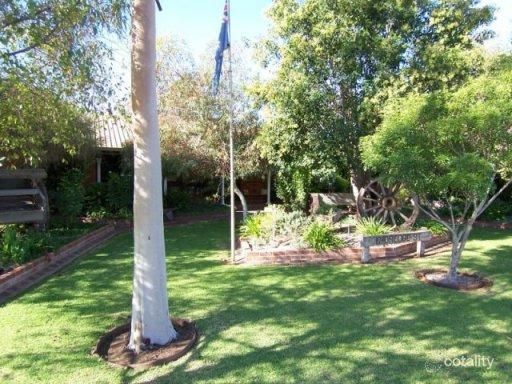 17 Dredge St, Yenda, NSW 2681