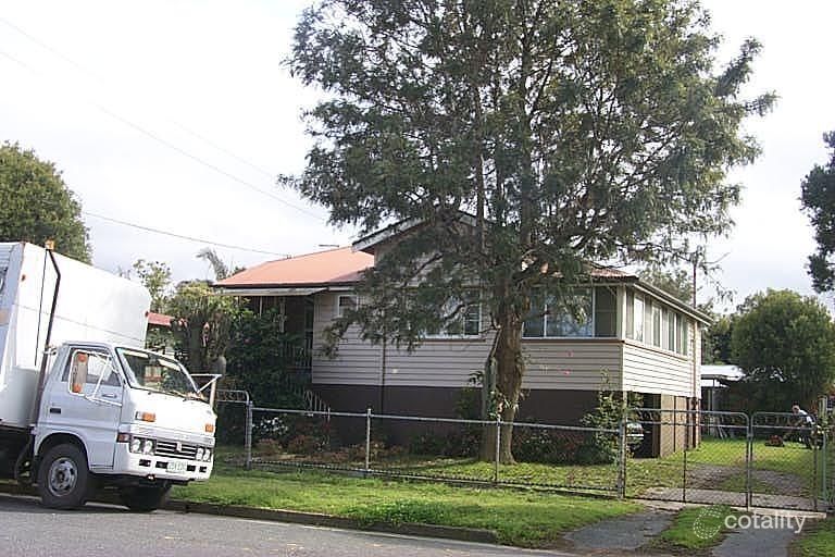 88 Raceview Ave, Hendra, QLD 4011