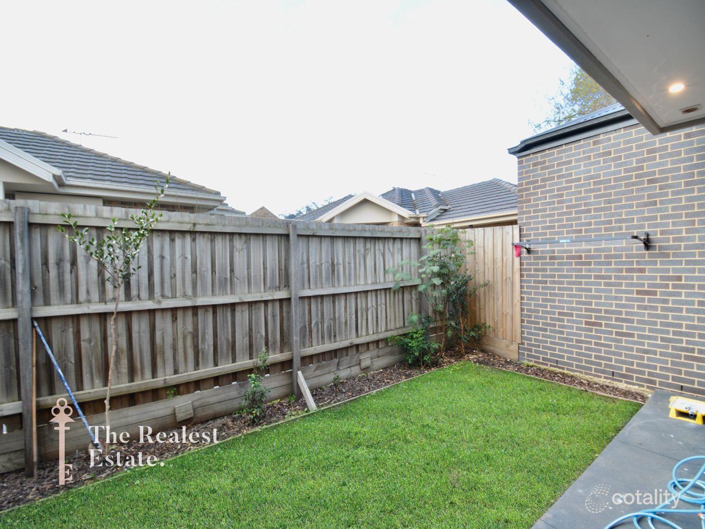 2/8 Leonard Ave, Glenroy, VIC 3046