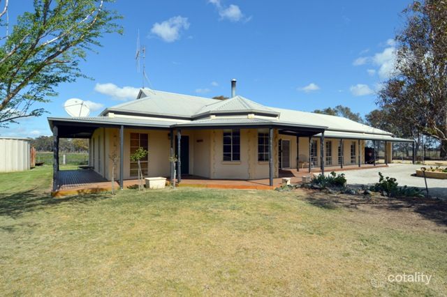 393 Echuca West School Rd, Echuca West, VIC 3564