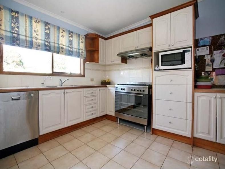 2229 Dandenong Rd, Mulgrave, VIC 3170