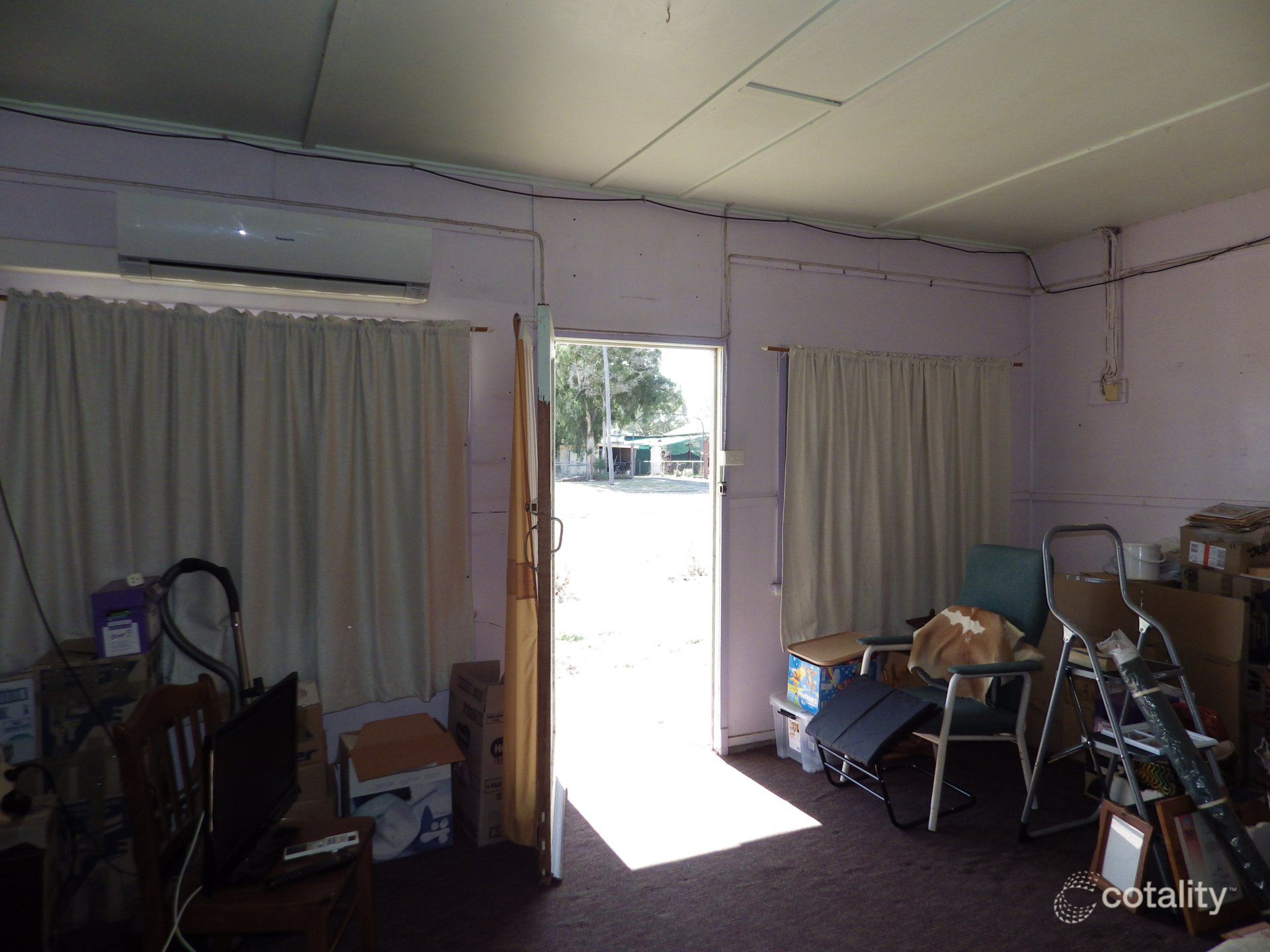 48 Winchester St, Mitchell, QLD 4465