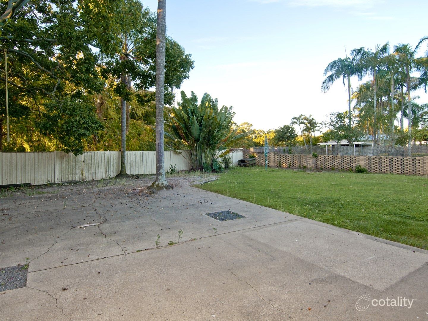 13 Yorkshire Cres, Mount Warren Park, QLD 4207