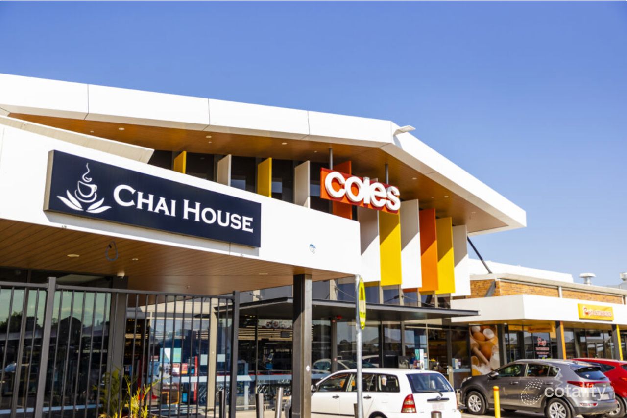 32 Doyle St, Silkstone, QLD 4304