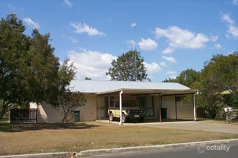 35 Sunset Dr, Thabeban, QLD 4670