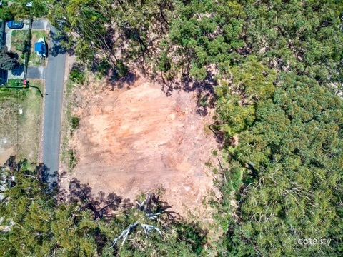 6 Fernbrook Ave, Russell Island, QLD 4184