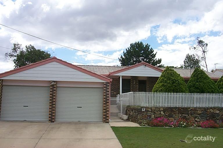 37 Reerden St, Collingwood Park, QLD 4301