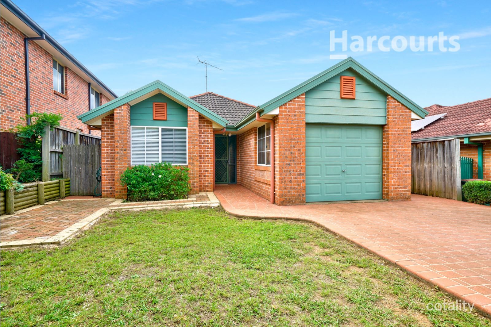 6 Lacy Pl, Mount Annan, NSW 2567