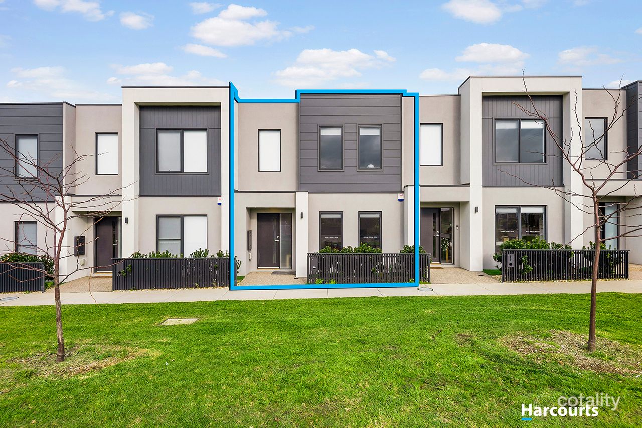 7 Parapet Lane, Clyde North, VIC 3978