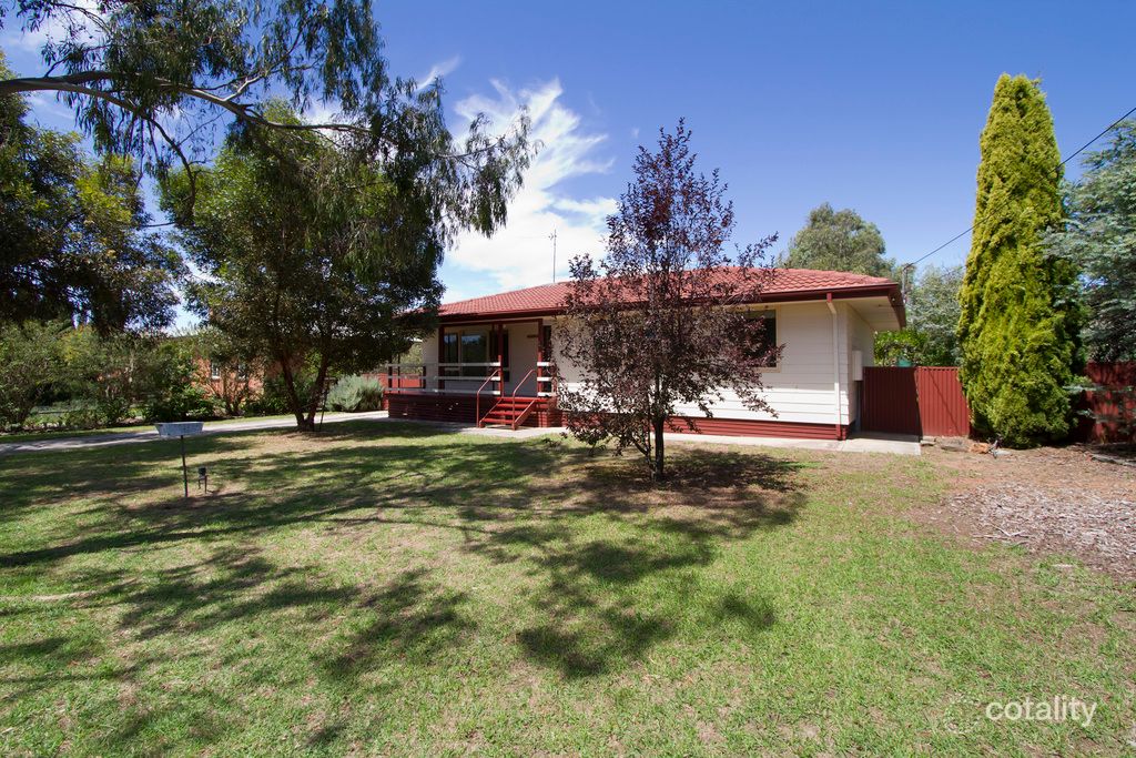 9 Swann St, Angaston, SA 5353