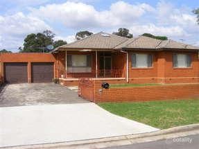 132 Chifley St, Smithfield, NSW 2164