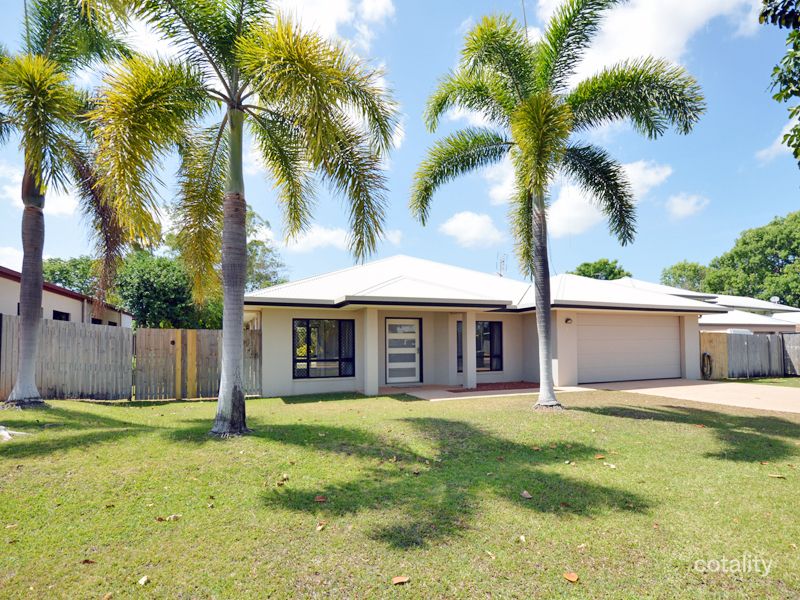 4 Fairway Ave, Rocky Point, QLD 4874