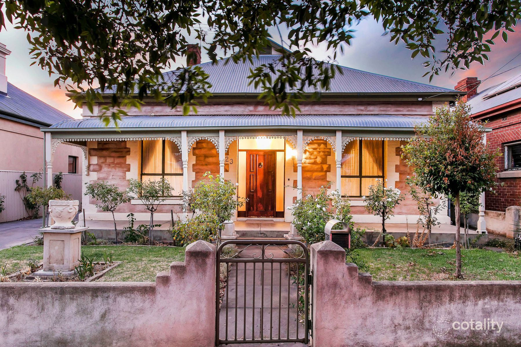 23 Elizabeth St, Croydon, SA 5008