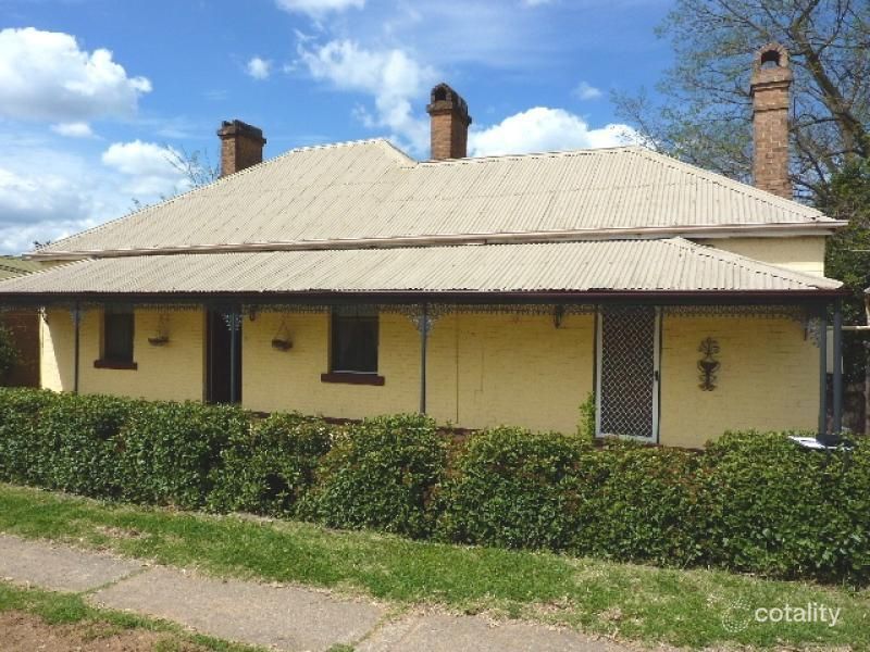 58 Edward St, Molong, NSW 2866