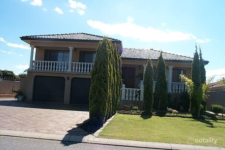 88 Aylesford Dr, Marangaroo, WA 6064