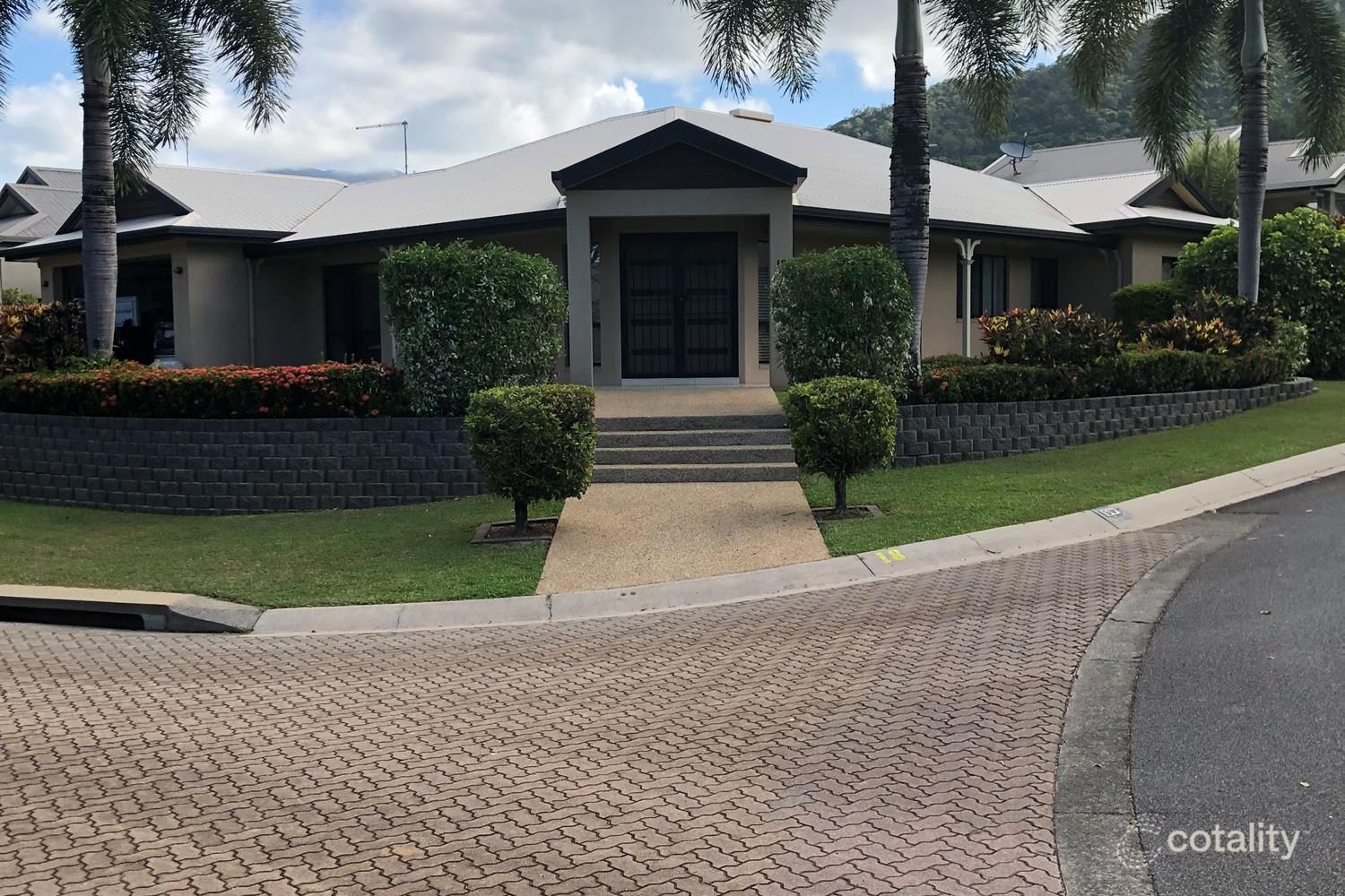 18 Madigans Dr, Mount Sheridan, QLD 4868