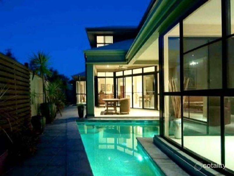 6 Ripple Ct, Coomera, QLD 4209