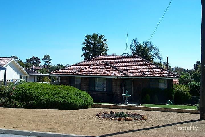 5 Hilory St, Coolbellup, WA 6163