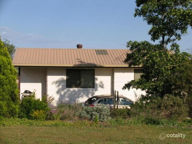 3 Emmanulla Dr, Kingsthorpe, QLD 4400