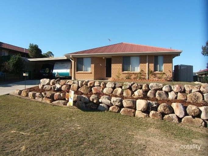 12 Palma Rosa Dr, Wulkuraka, QLD 4305