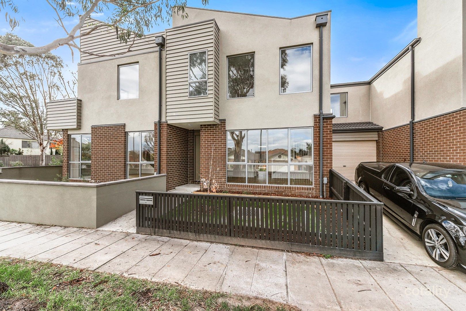 66 Hutchinson Dr, Lynbrook, VIC 3975