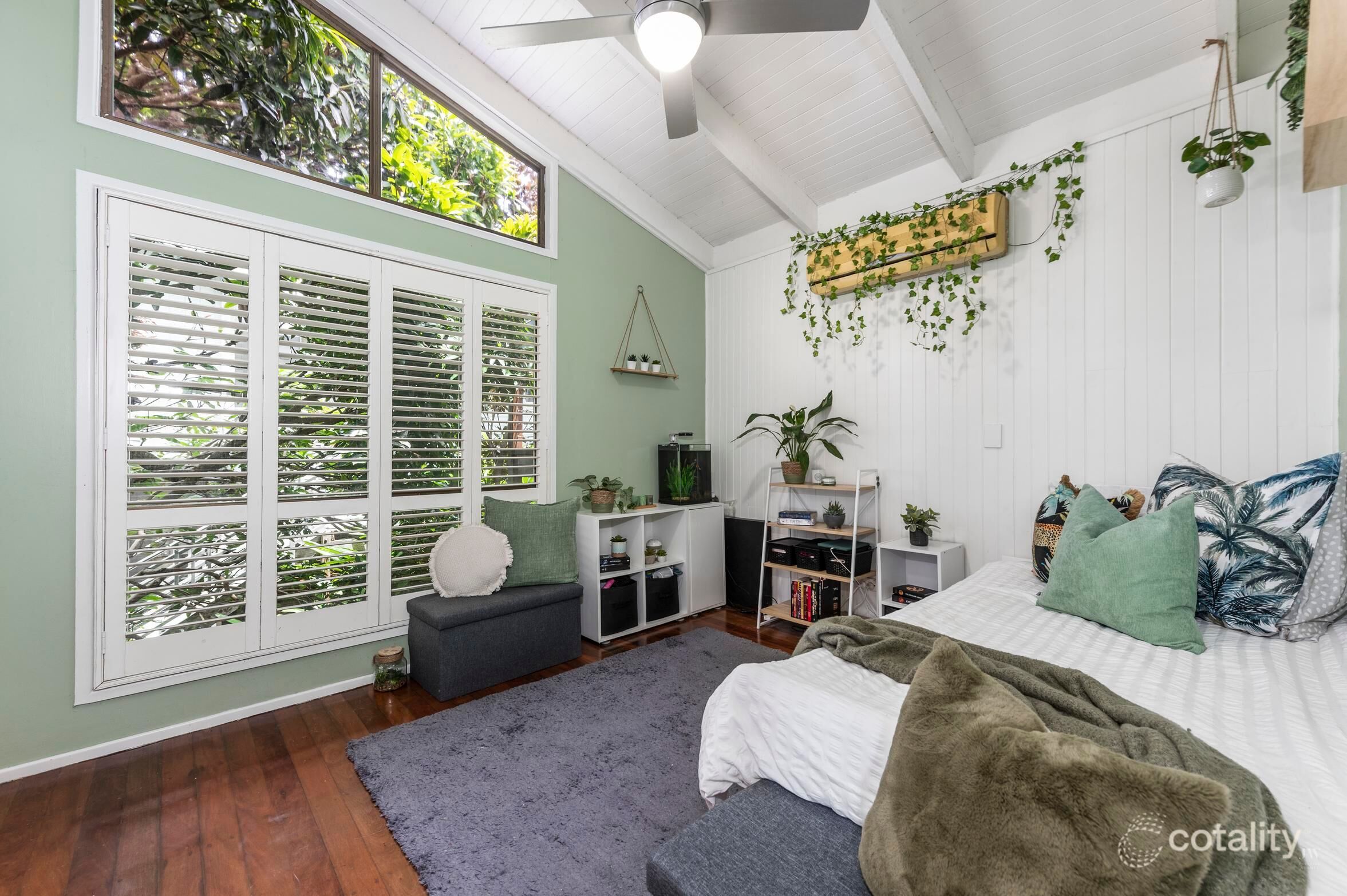 63 Crest Dr, Currumbin, QLD 4223