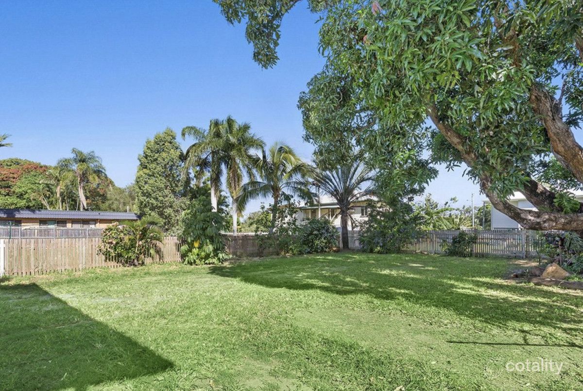 274 Mcdougall St, Koongal, QLD 4701