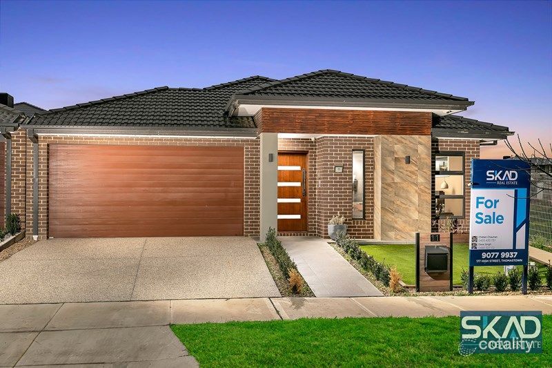 11 Landsdowne Ave, Mickleham, VIC 3064