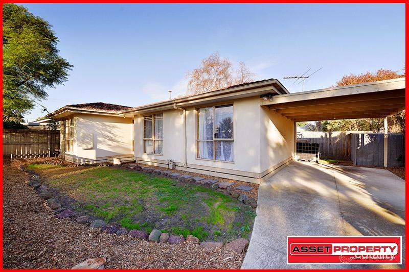 8 Ninth Ave, Chelsea Heights, VIC 3196