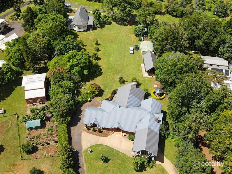 25 Bateke Rd, Tamborine Mountain, QLD 4272