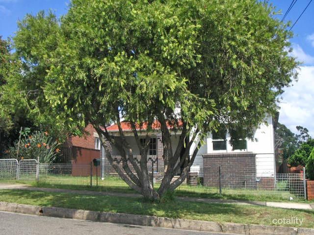 124 Caldwell Pde, Yagoona, NSW 2199