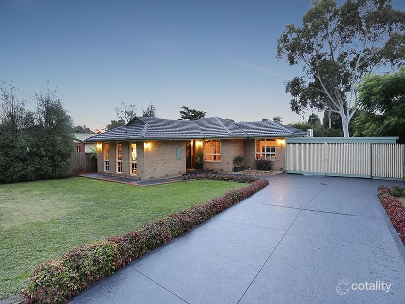 5 Central Ave, Croydon South, VIC 3136