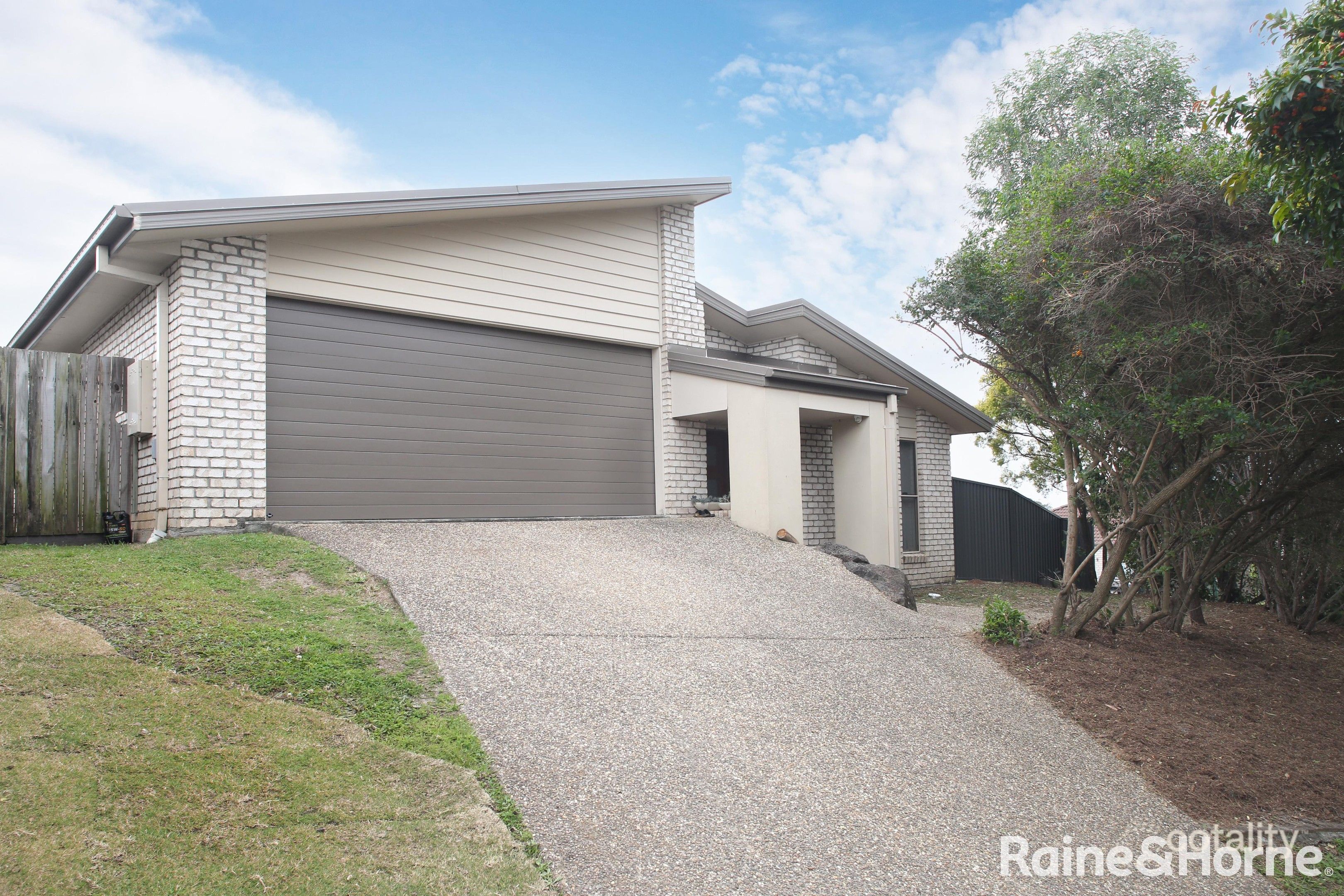 1 Madeline Pl, Ormeau, QLD 4208