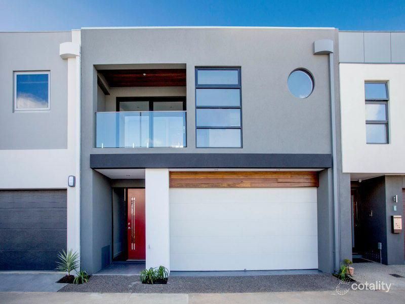 7 Marine Dr, Patterson Lakes, VIC 3197