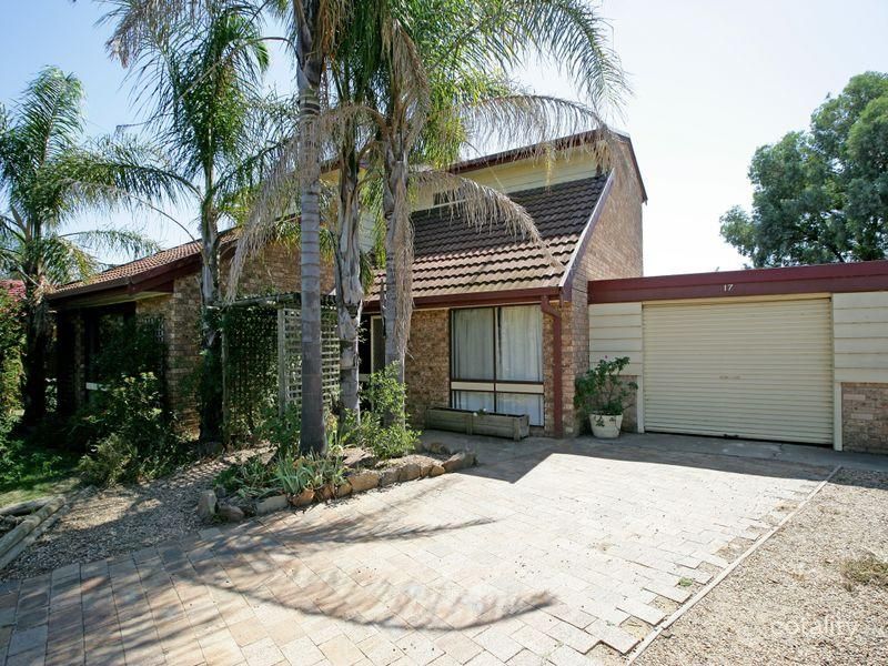 17 Grevillea Cres, Lake Albert, NSW 2650