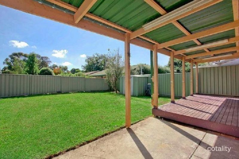 77 Barnard Cct, Florey, ACT 2615