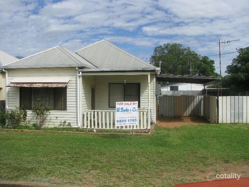 40 Third Ave N, Narromine, NSW 2821