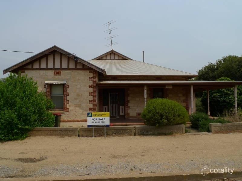 28-30 Caroline St, Maitland, SA 5573