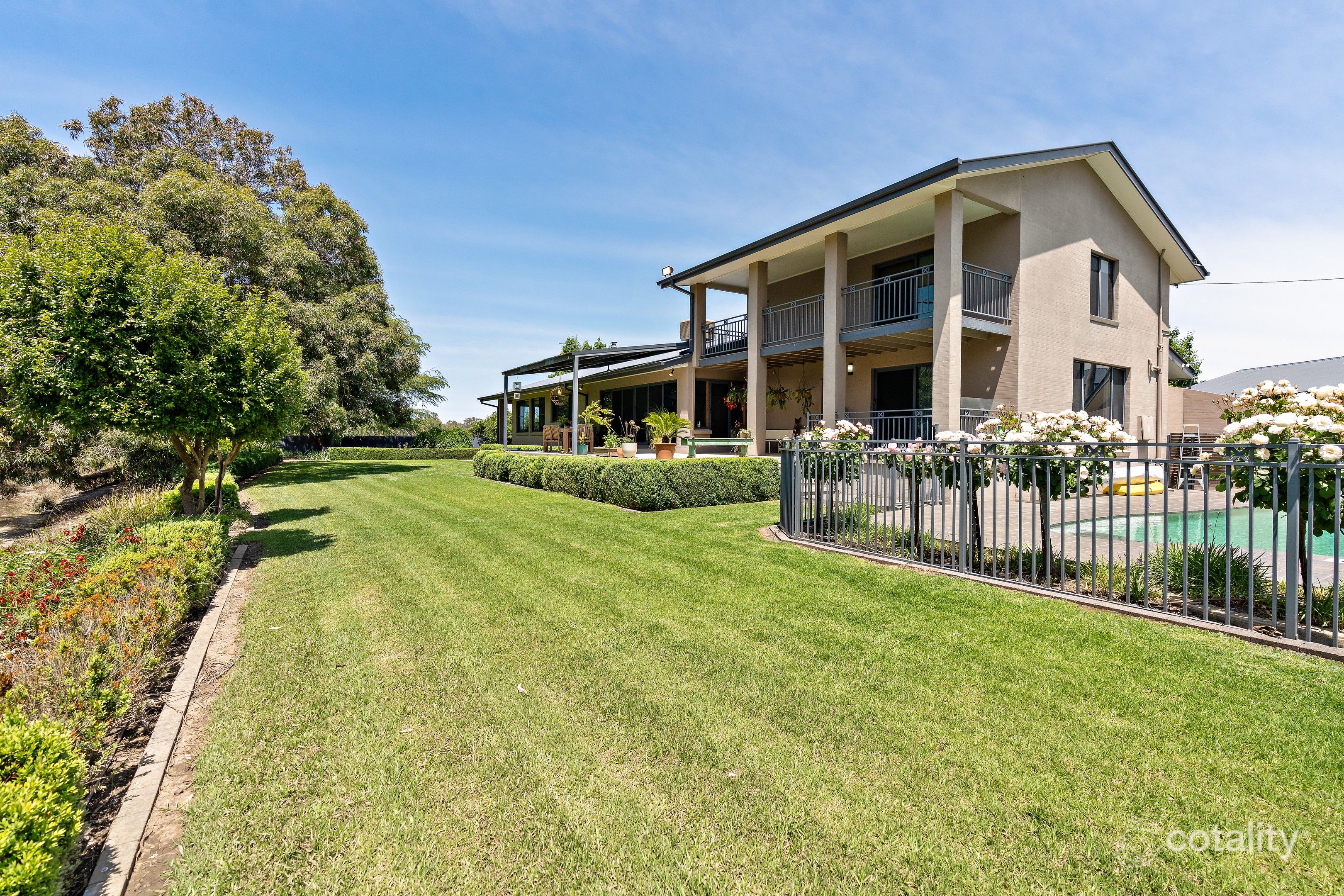 55 Flowerdale Rd, Moorong, NSW 2650