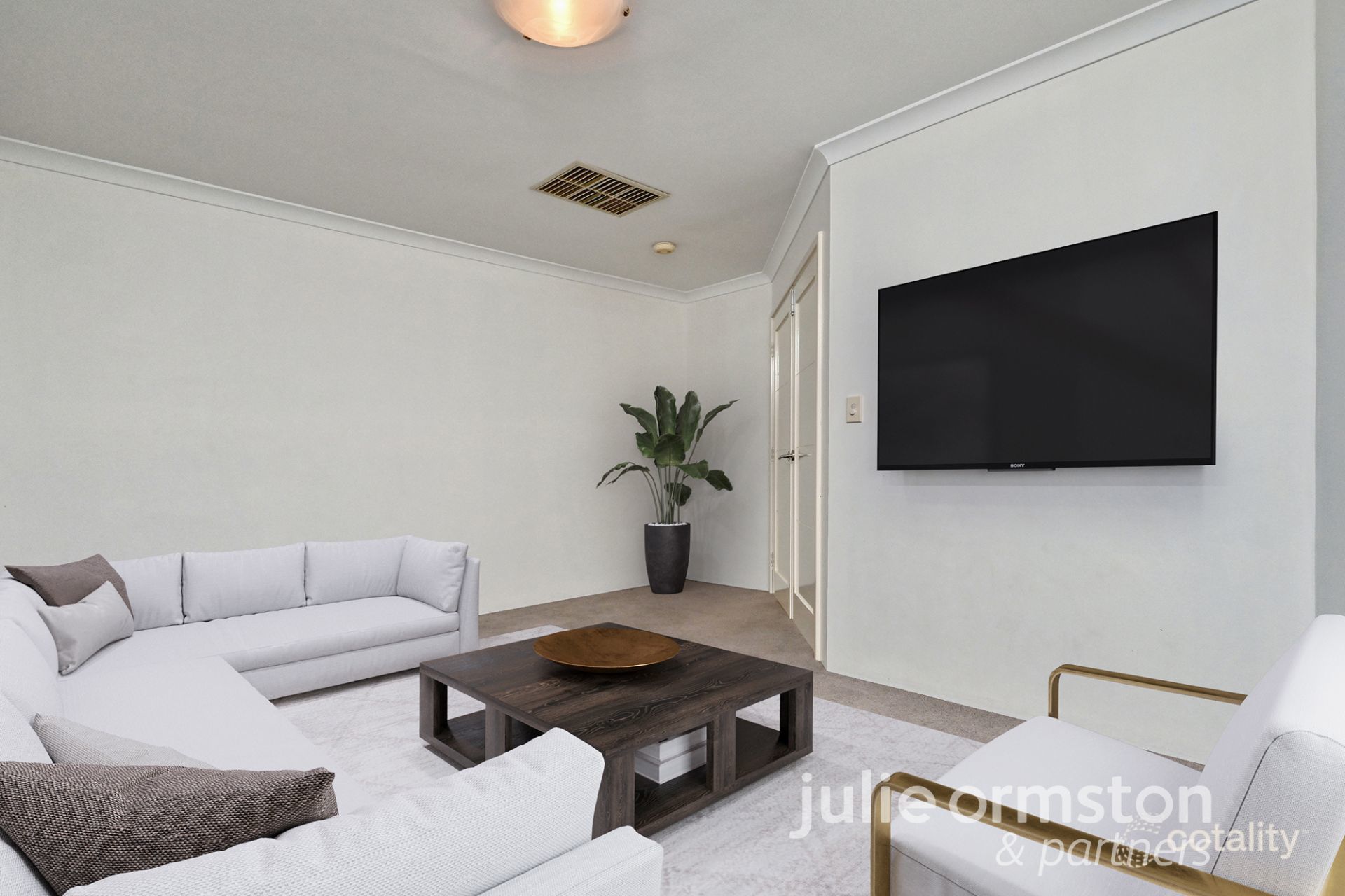 5 Rochele Ct, Woodvale, WA 6026