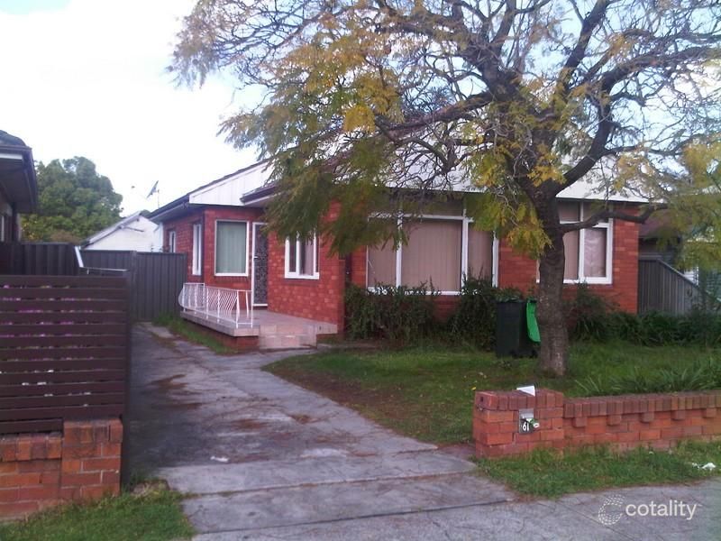 61 Gascoigne Rd, Birrong, NSW 2143