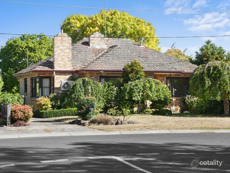 35 Queen Victoria St, Newington, VIC 3350