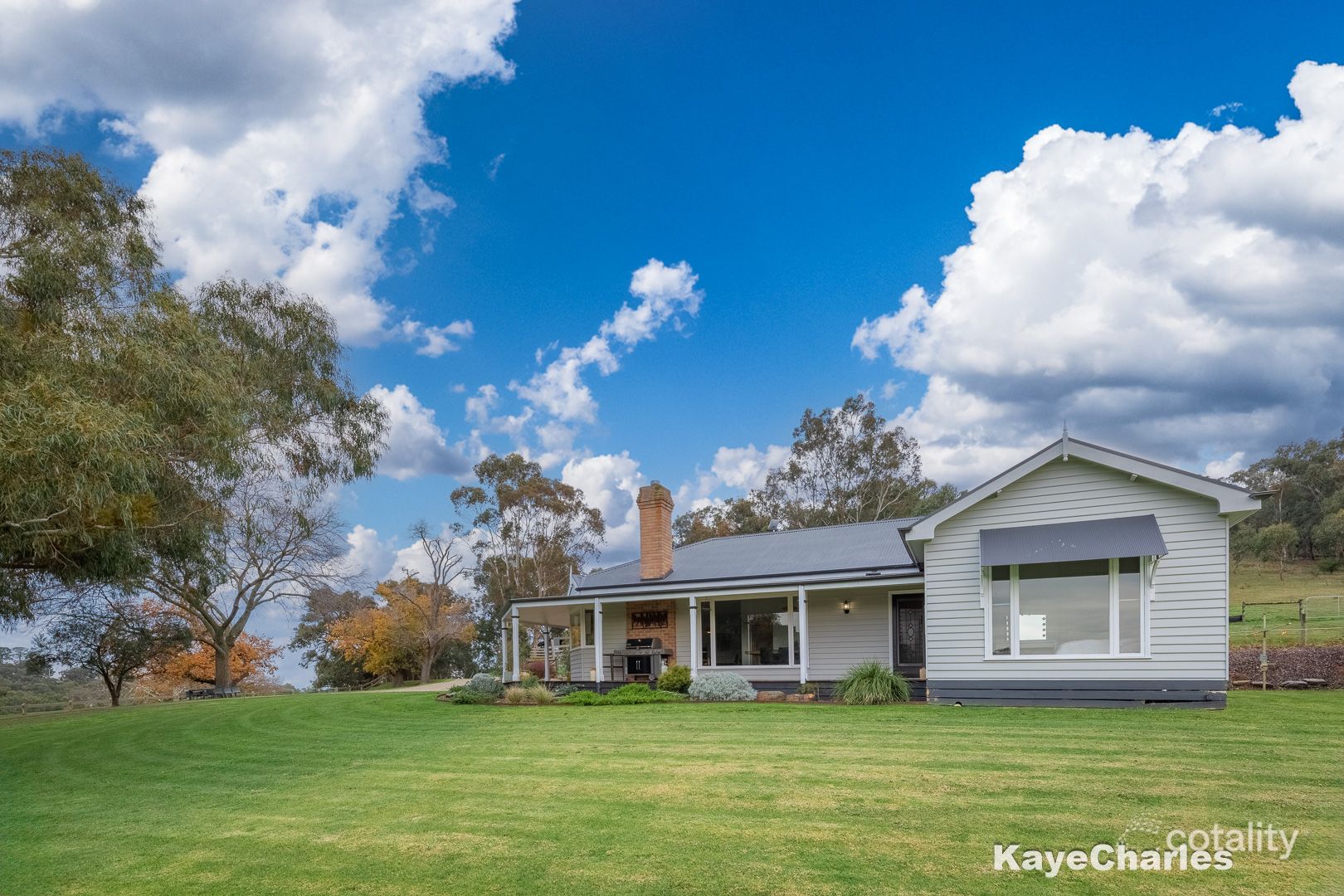 65 Leppitt Rd, Pakenham, VIC 3810