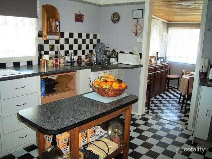 19 Inkerman St, Triabunna, TAS 7190