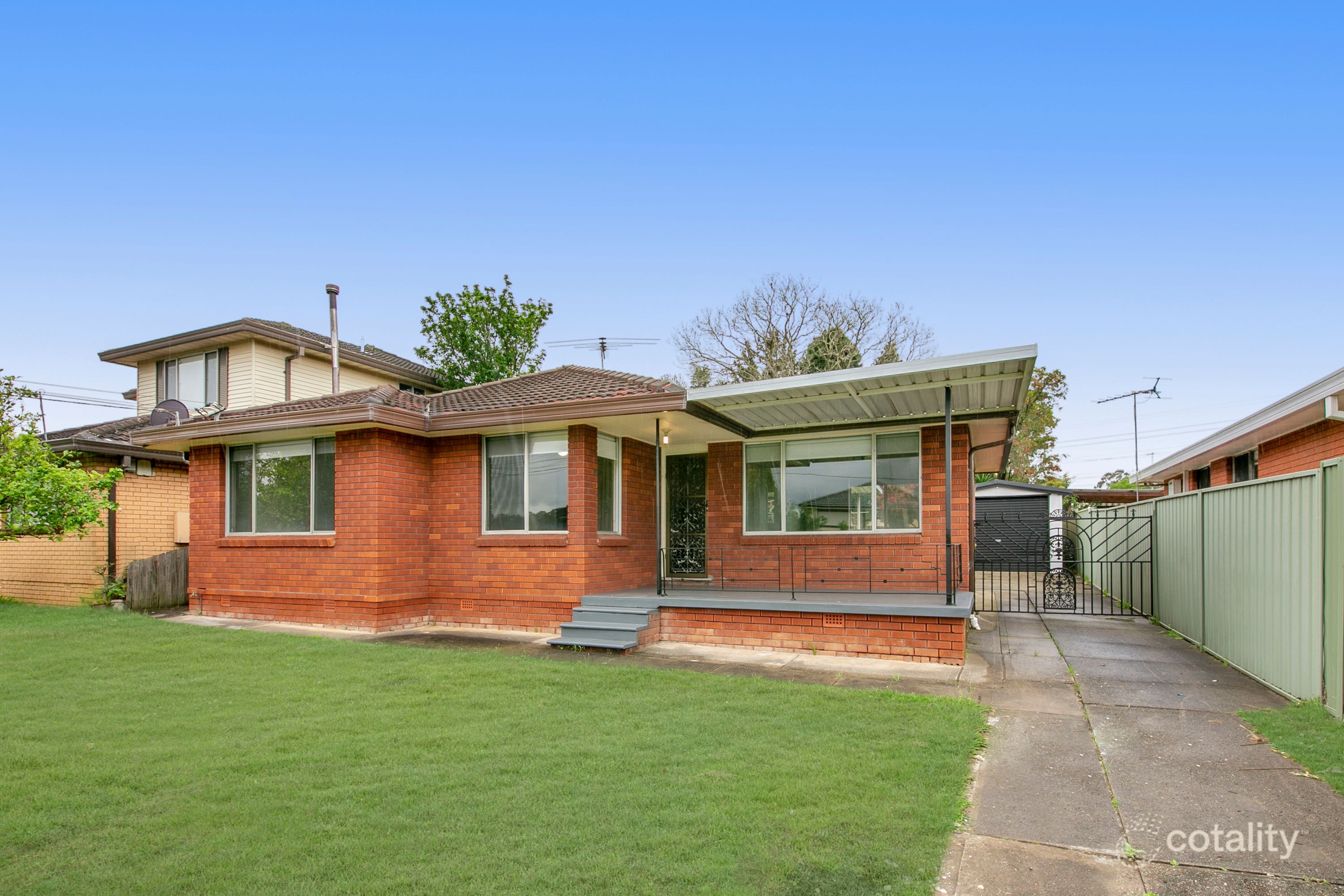 57 Superior Ave, Seven Hills, NSW 2147