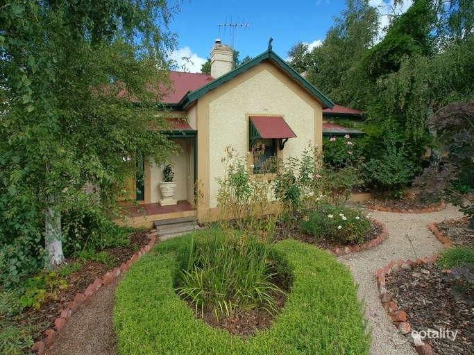 238 Onkaparinga Valley Rd, Oakbank, SA 5243